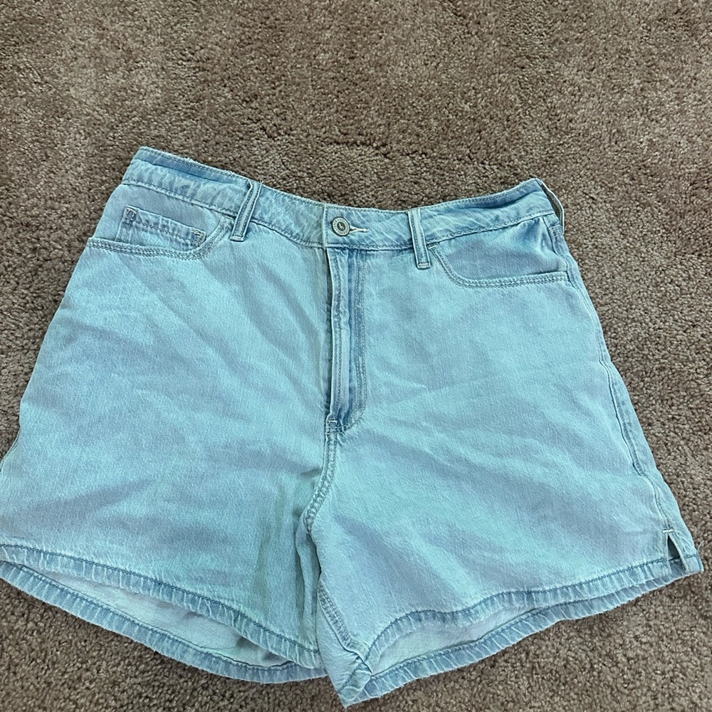Hollister Blue Jean Shorts High-Waisted Relaxed Fit